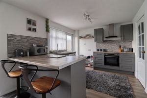 Kitchen/Diner- click for photo gallery